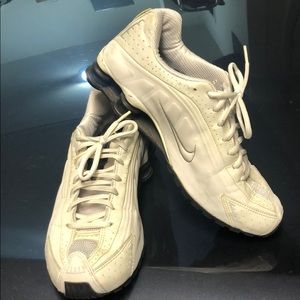 Nike Shock - Great Condition